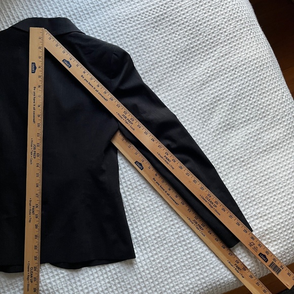 Theory Nichelle Dark Gray Wool 2-Button Blazer Jacket - Picture 5 of 9